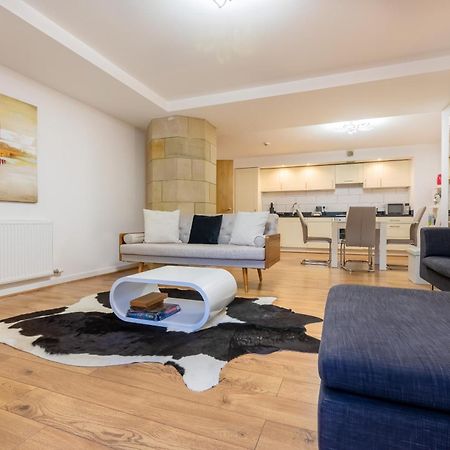 Ac19 Lower North Aisle - Luxury Self Catering 2 Bedroom Apartment Fort Augustus Eksteriør billede