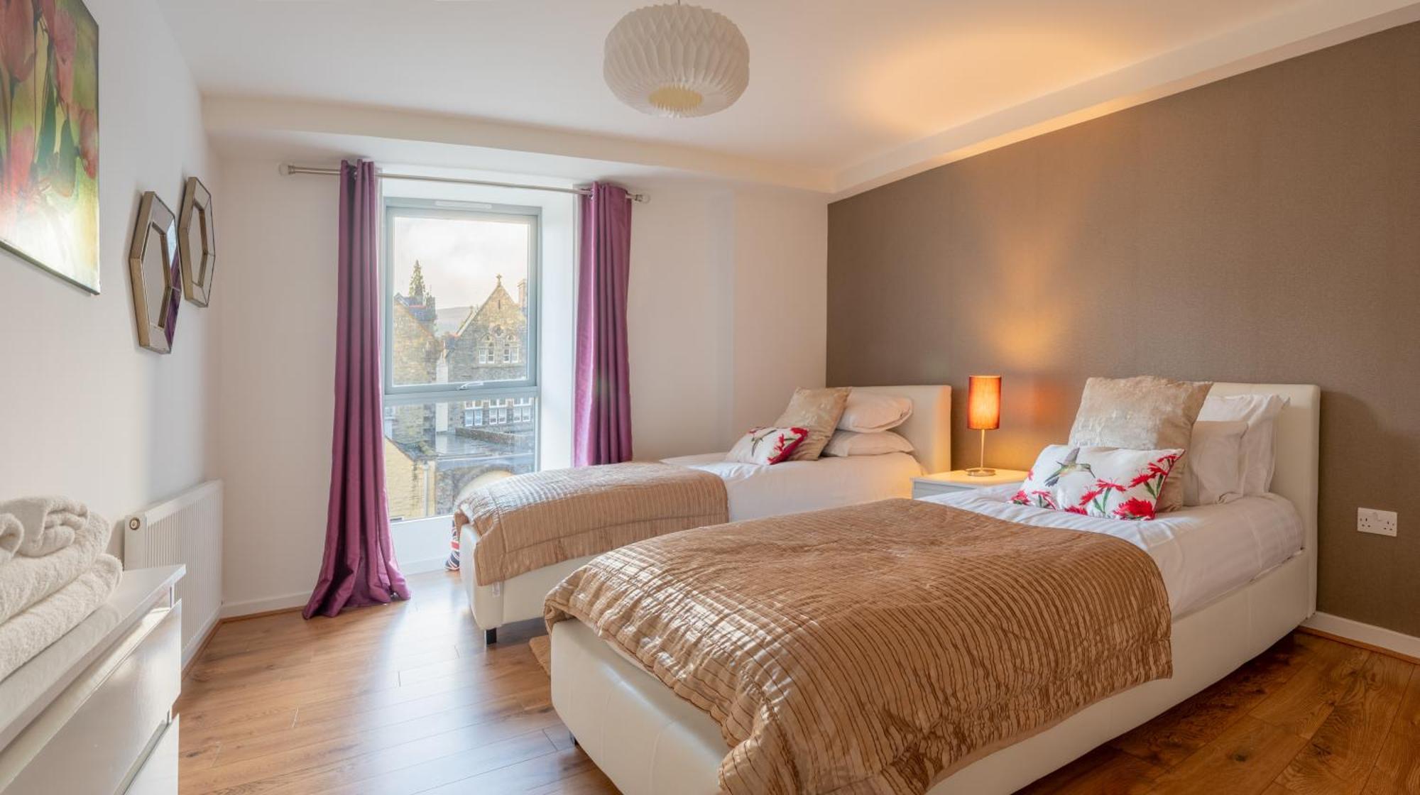Ac19 Lower North Aisle - Luxury Self Catering 2 Bedroom Apartment Fort Augustus Eksteriør billede